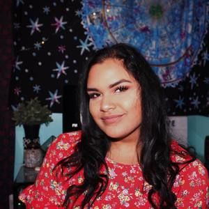 Meet your Posher, Juli